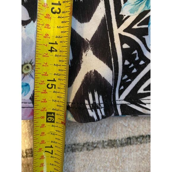 Aéropostale Mini Skirt Floral NWOT Size L Floral Short Skirt - Picture 7 of 7